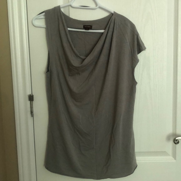DANIER - EUC Sleeveless Top (M)